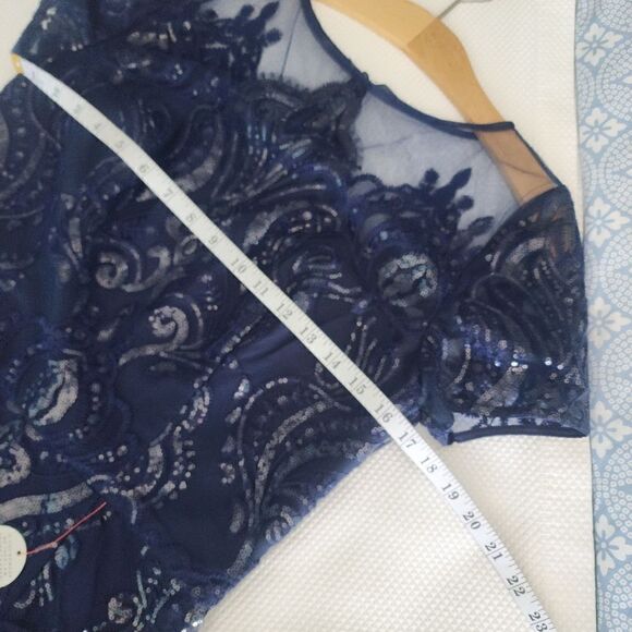 Chi chi London new with tags sequins cocktail formal midi dress - Picture 6 of 16